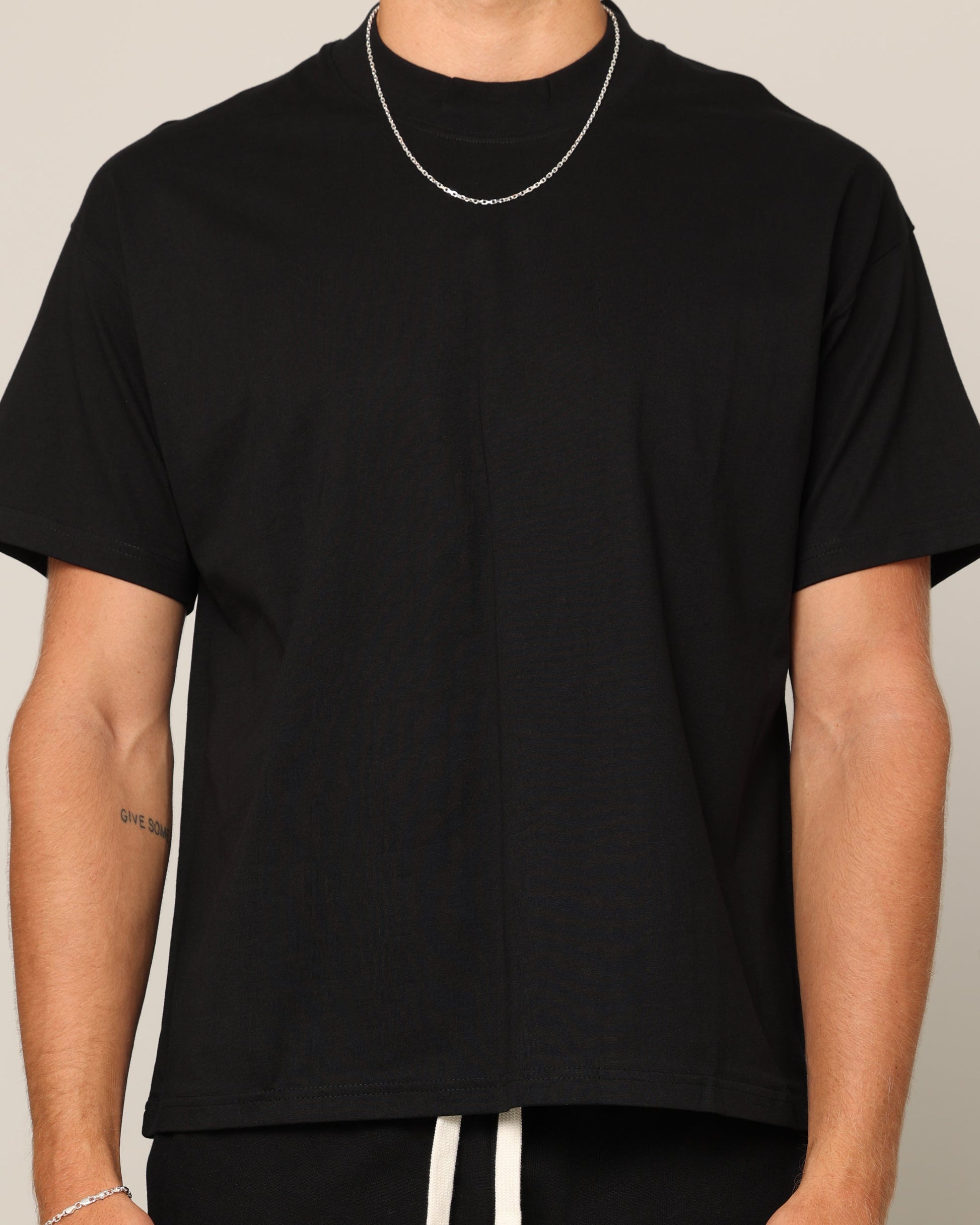 Carré Blanc T-Shirt Black