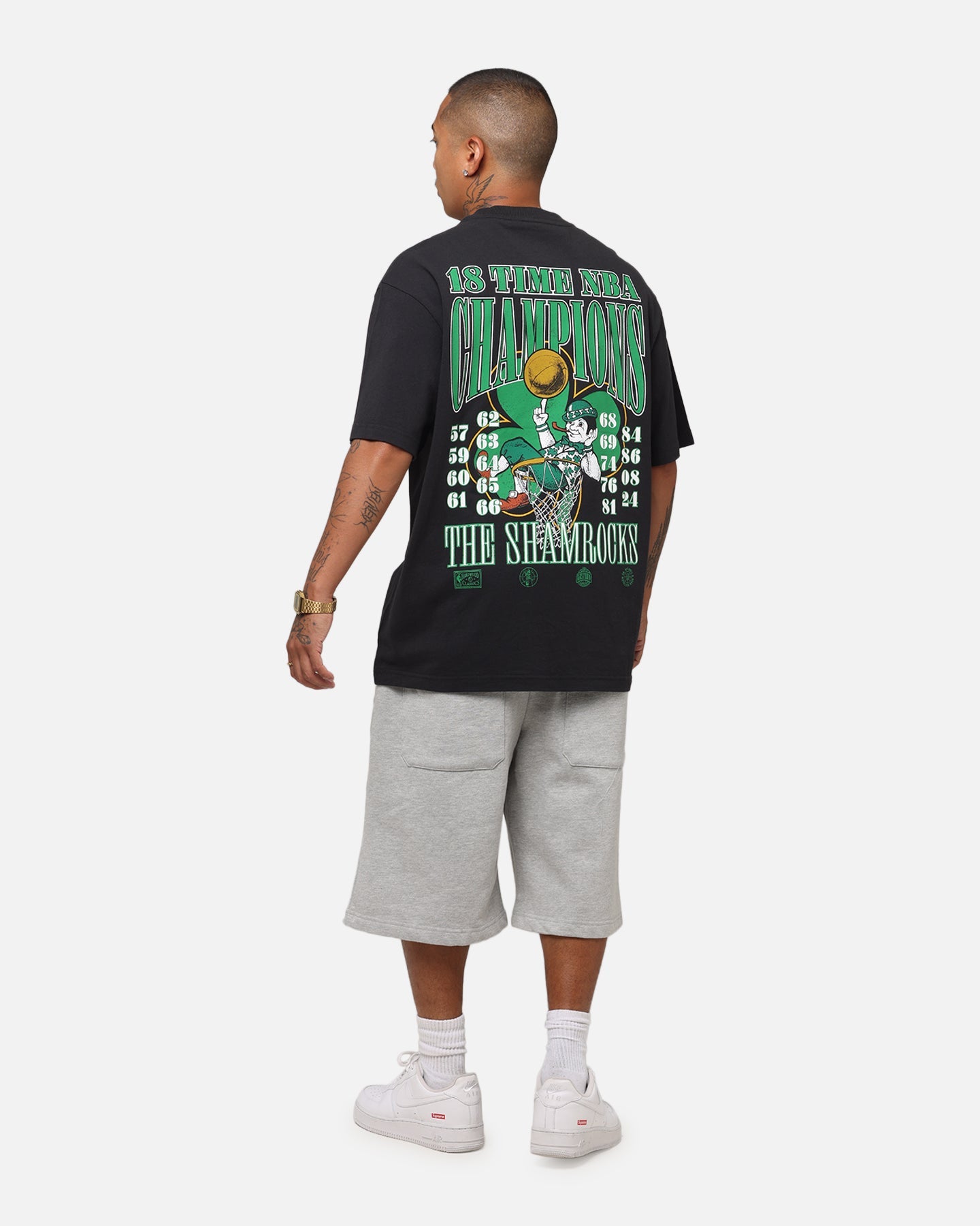 Mitchell & Ness Boston Celtics 18-Time NBA Champions T-Shirt Faded Black