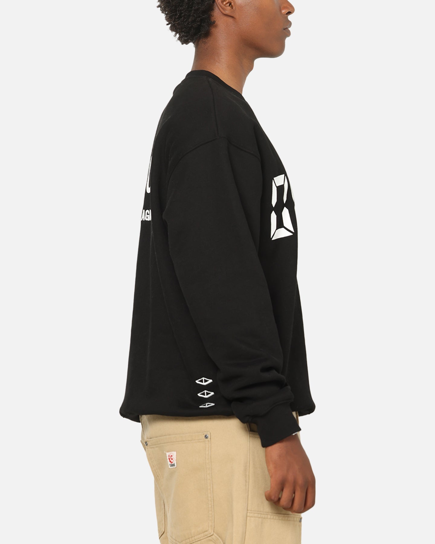 Vouseti Us Against Time Sweater Black