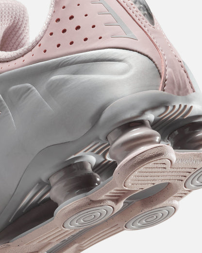 Nike Women's Shox R4 Barely Rose/Metallic Platinum