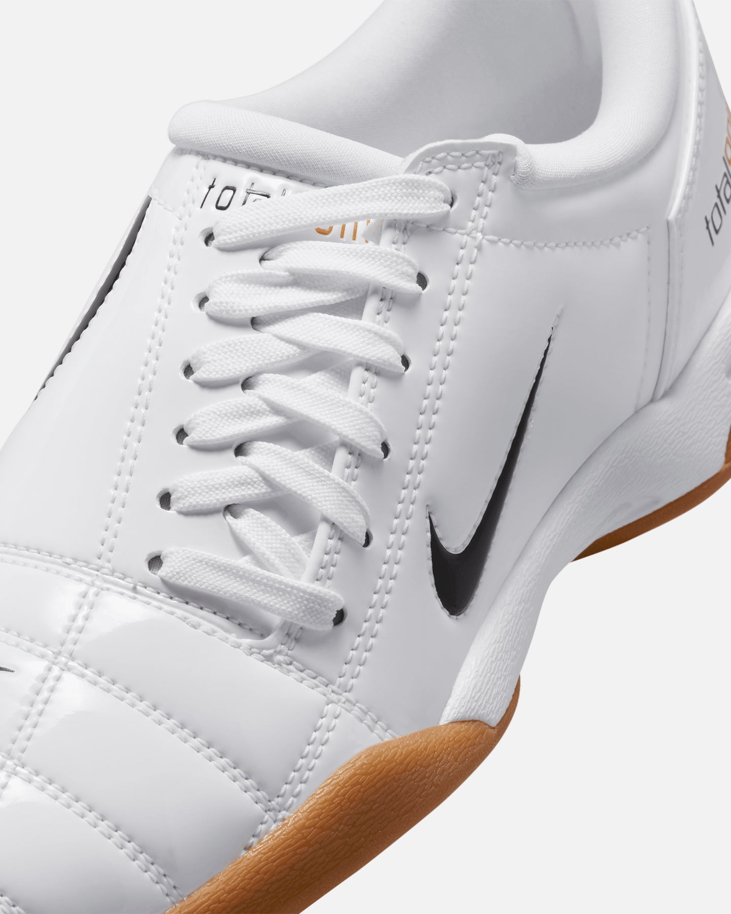 Nike Women's Total 90 White/Black