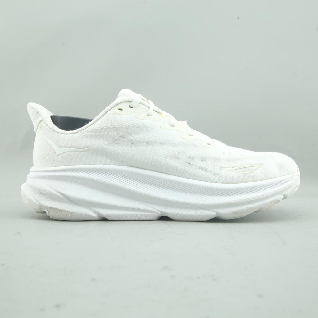 HOKA ONE ONE CLIFTON 9