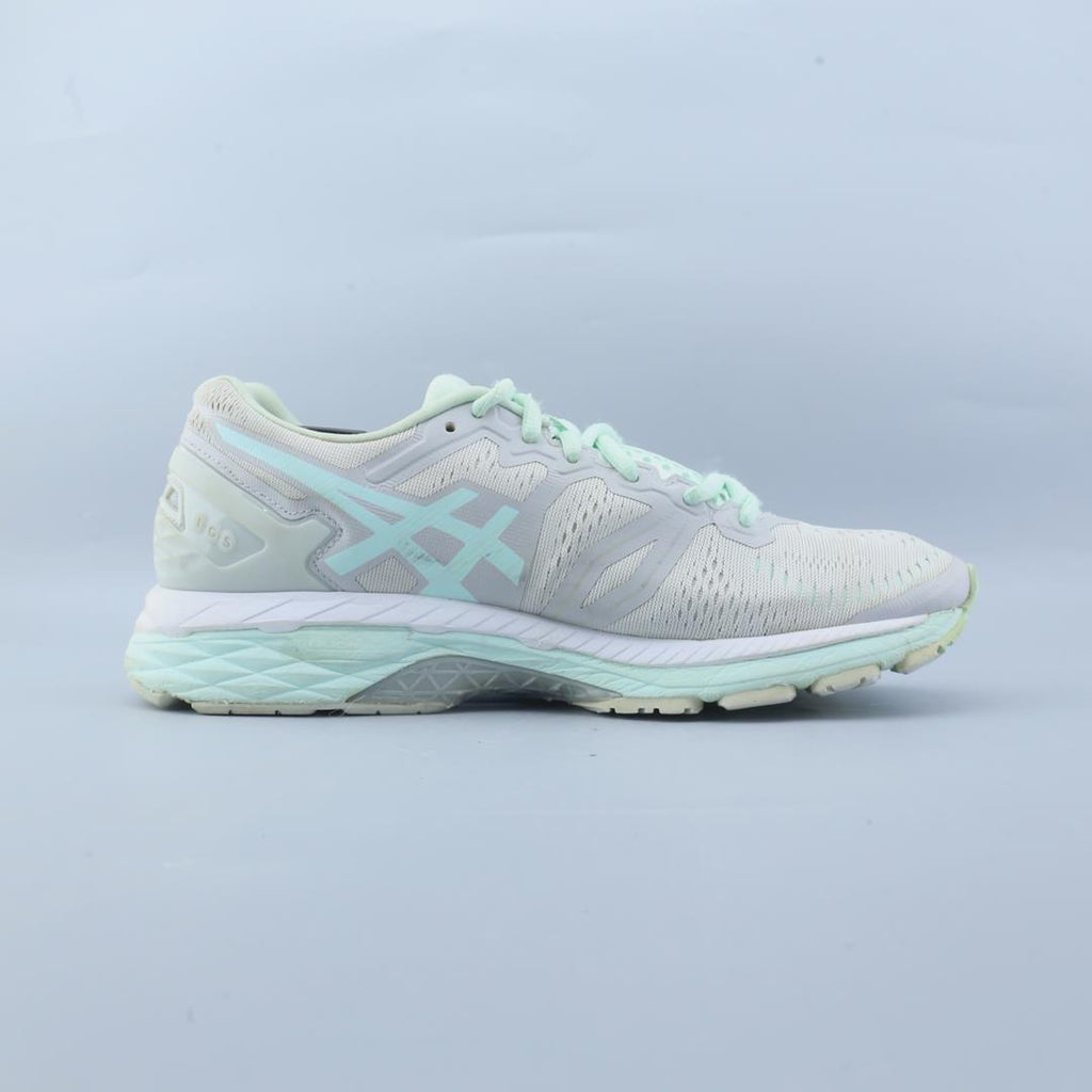 ASICS GEL-KAYANO 23