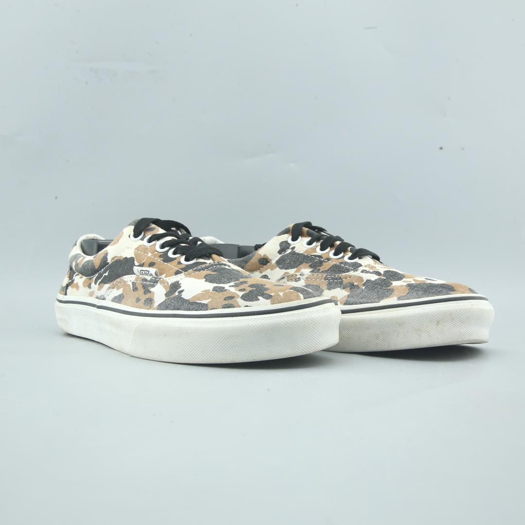 VANS AUTHENTIC