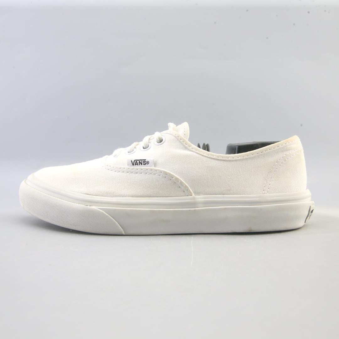 VANS AUTHENTIC