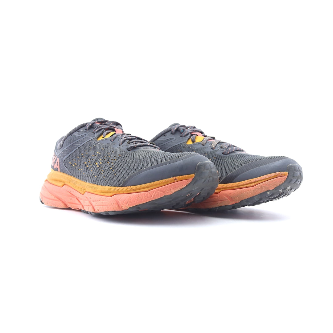 HOKA ONE ONE CHALLENGER ATR 6