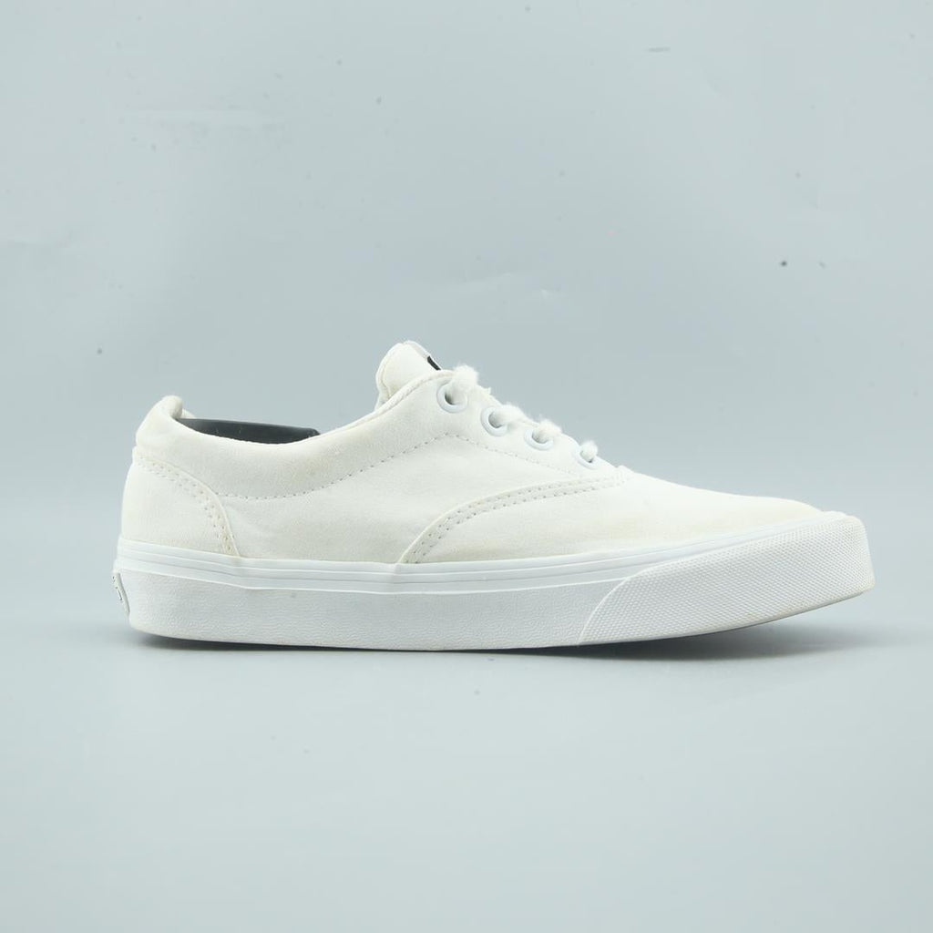 VANS AUTHENTIC