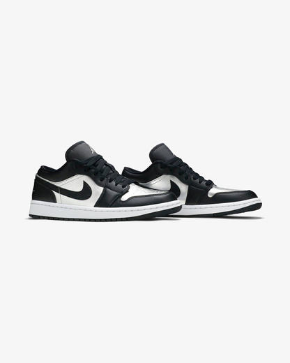 NIKE AIR JORDAN1 LOW WMNS SILVER TOE (NEW)