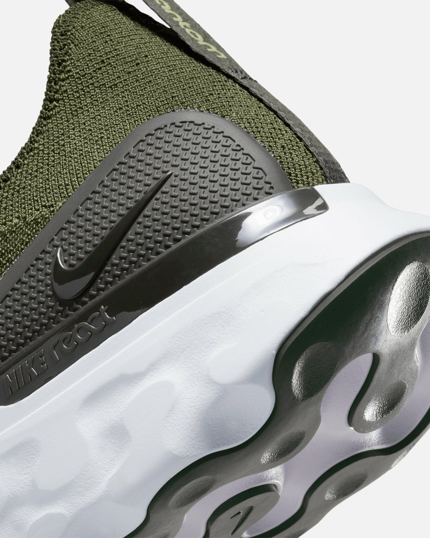 Nike React Phantom Run FlyKnit 2 Rough Green/Yellow