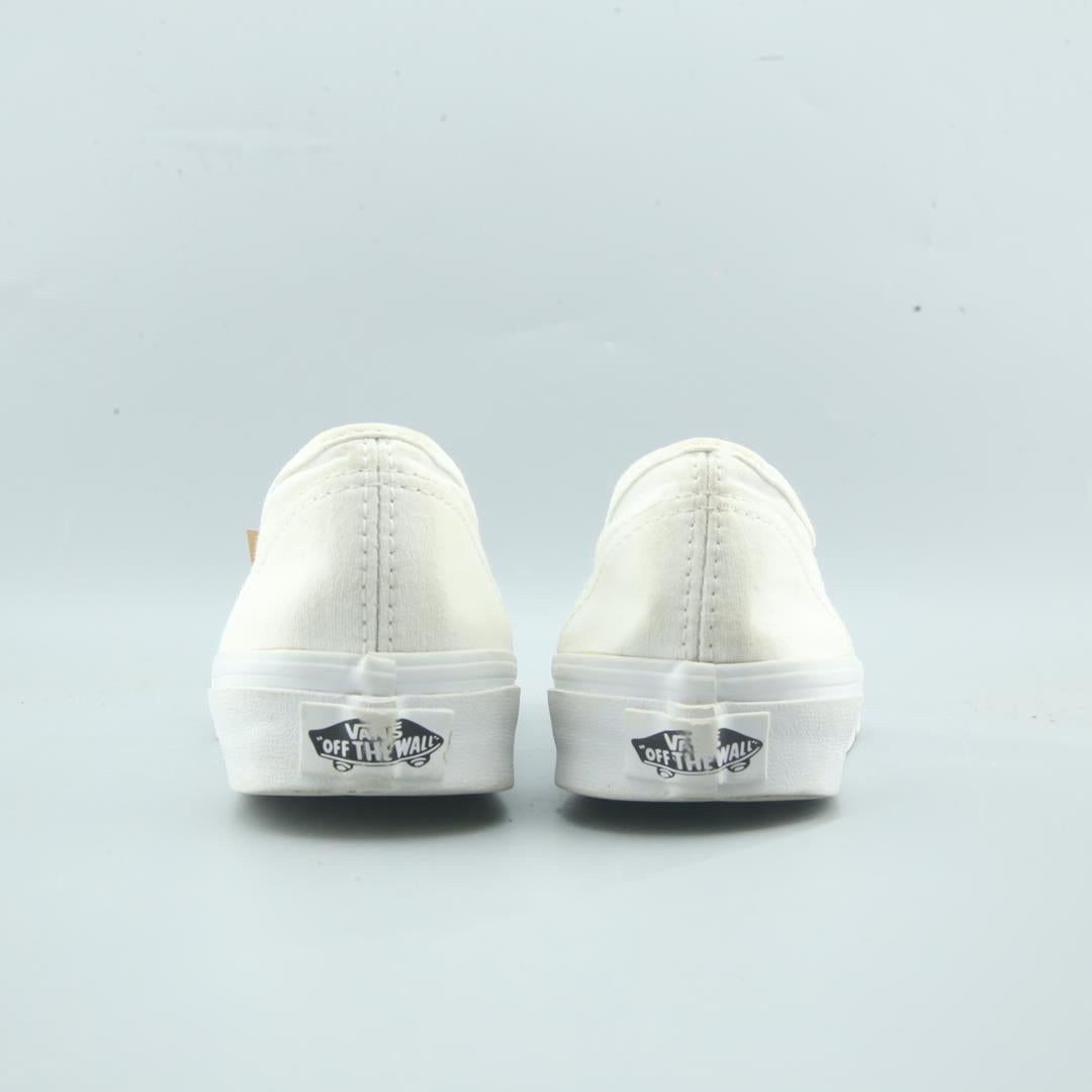 VANS AUTHENTIC