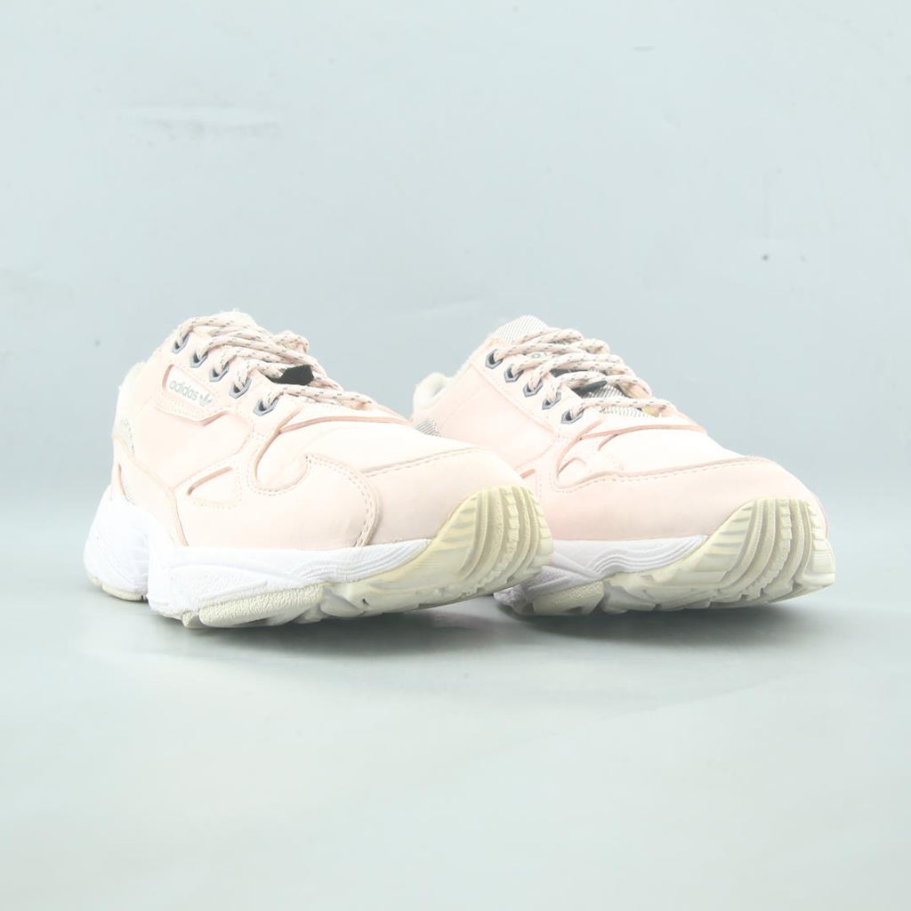 ADIDAS FALCON