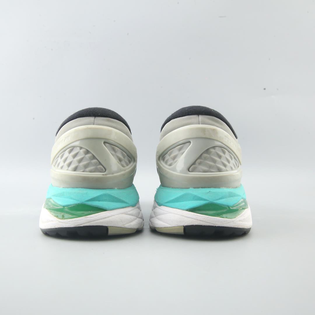 ASICS  GEL-KAYANO 24