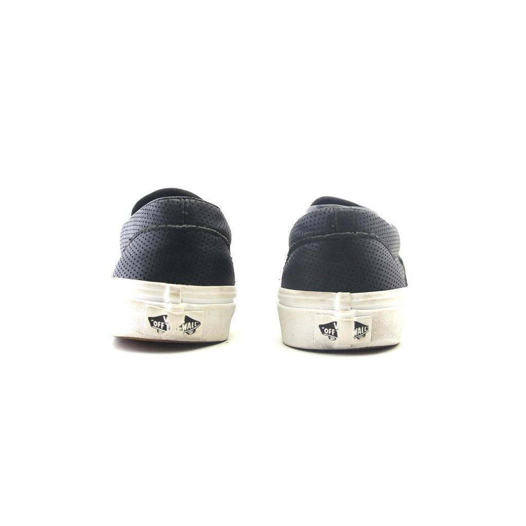 VANS  PERF LEATHER