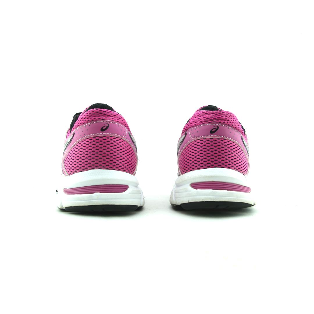 ASICS GEL-ESSENT 2