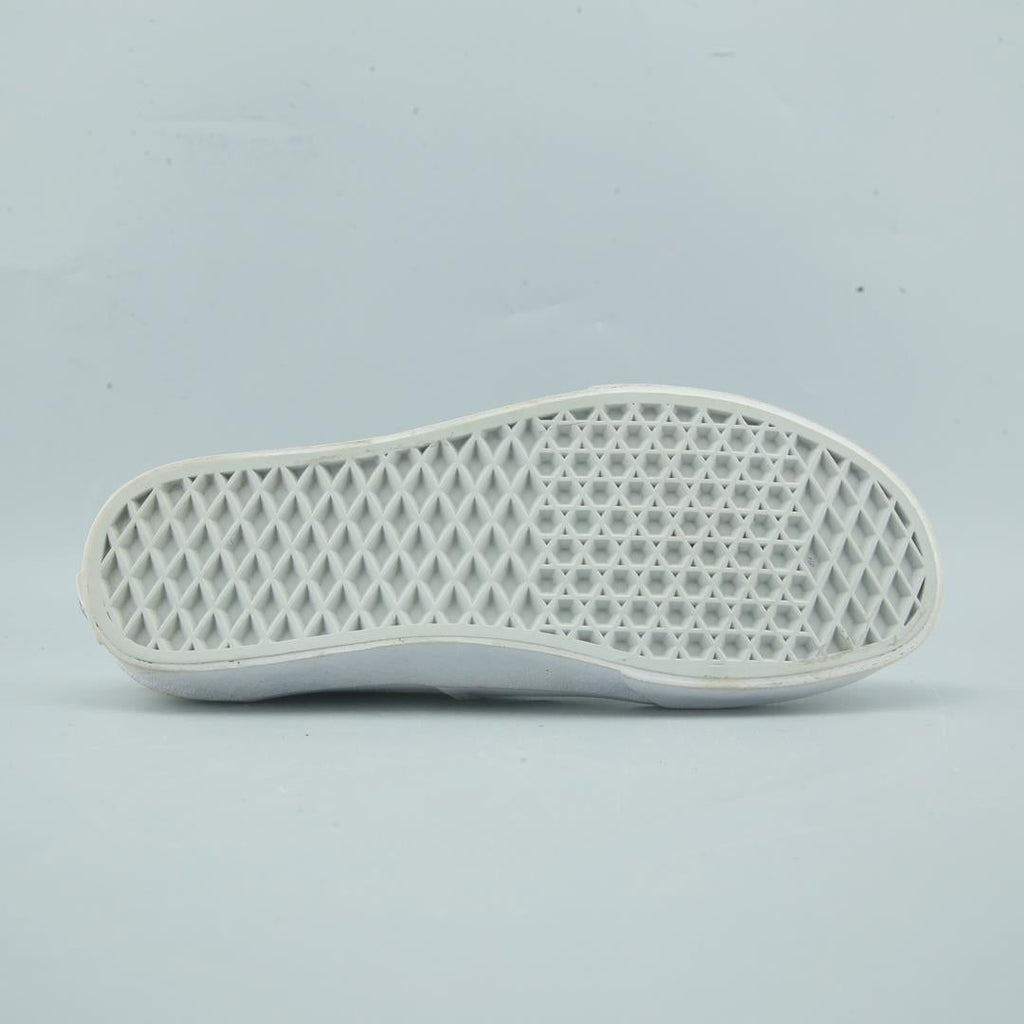 VANS AUTHENTIC