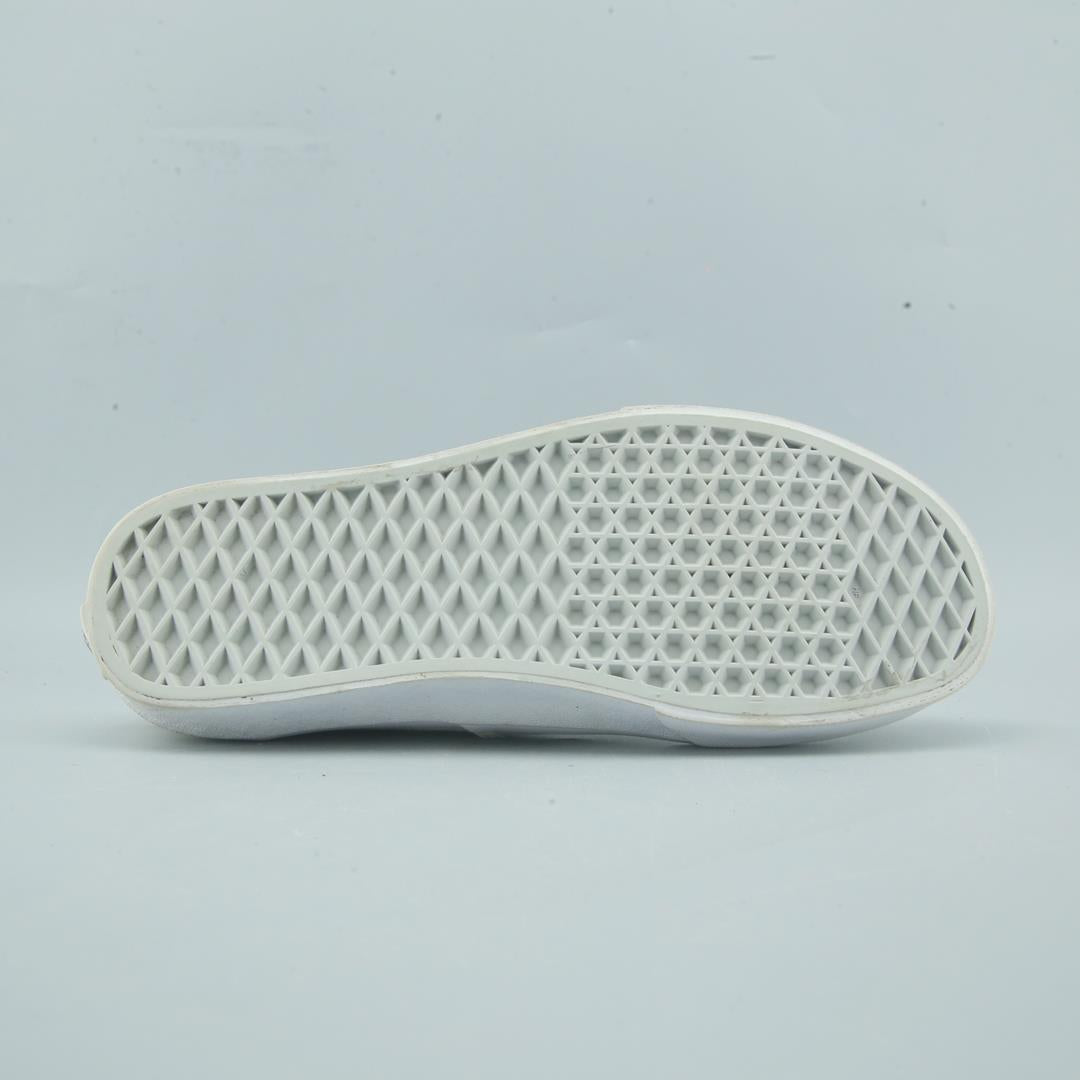 VANS AUTHENTIC
