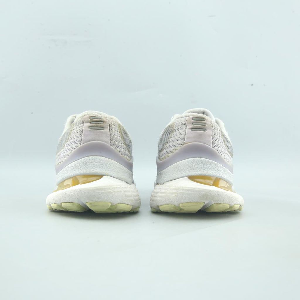 ASICS GEL KAYANO 28