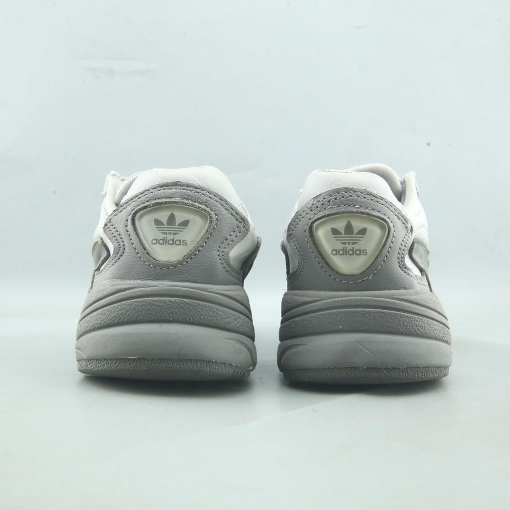 ADIDAS FALCON