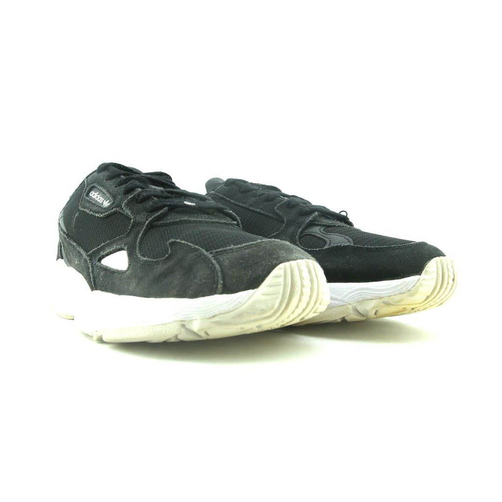 ADIDAS FALCON CORE
