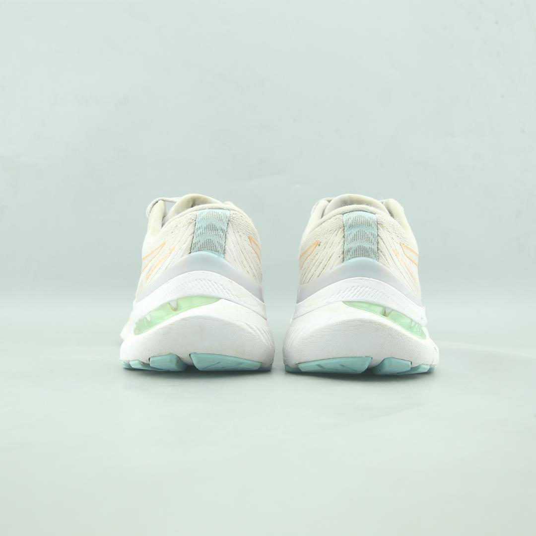 ASICS GEL-KAYANO 29