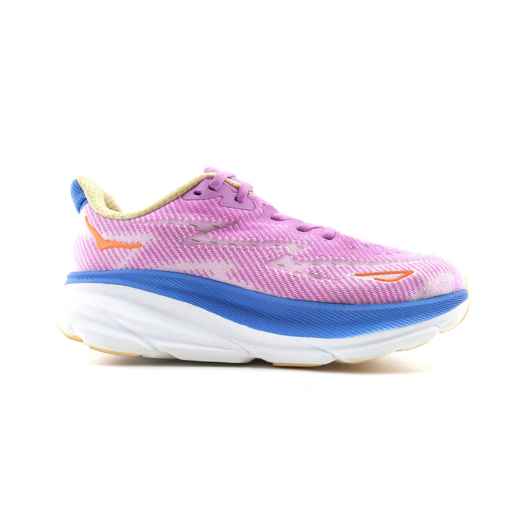 HOKA ONE ONE CLIFTON 9