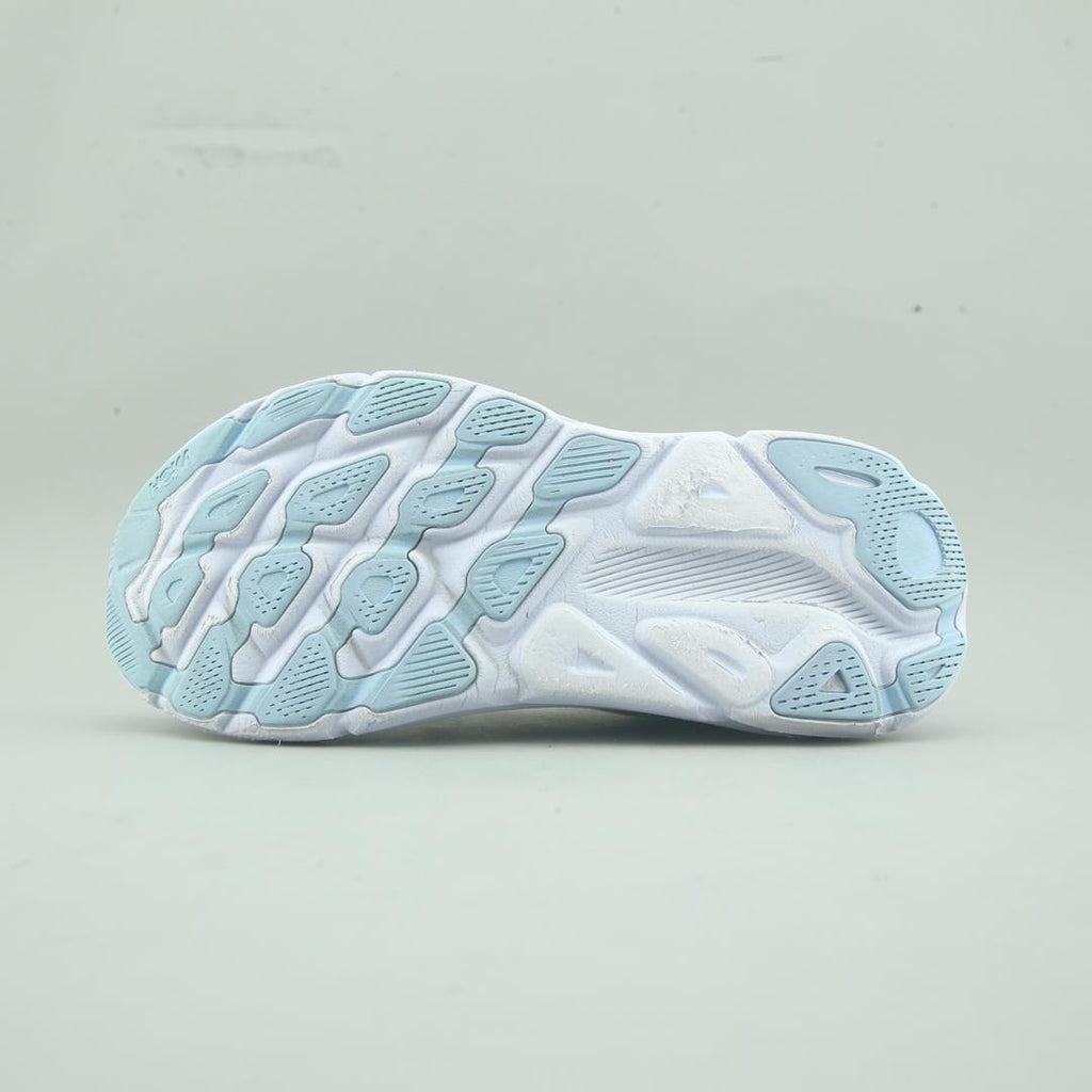 HOKA ONE ONE CLIFTON 9