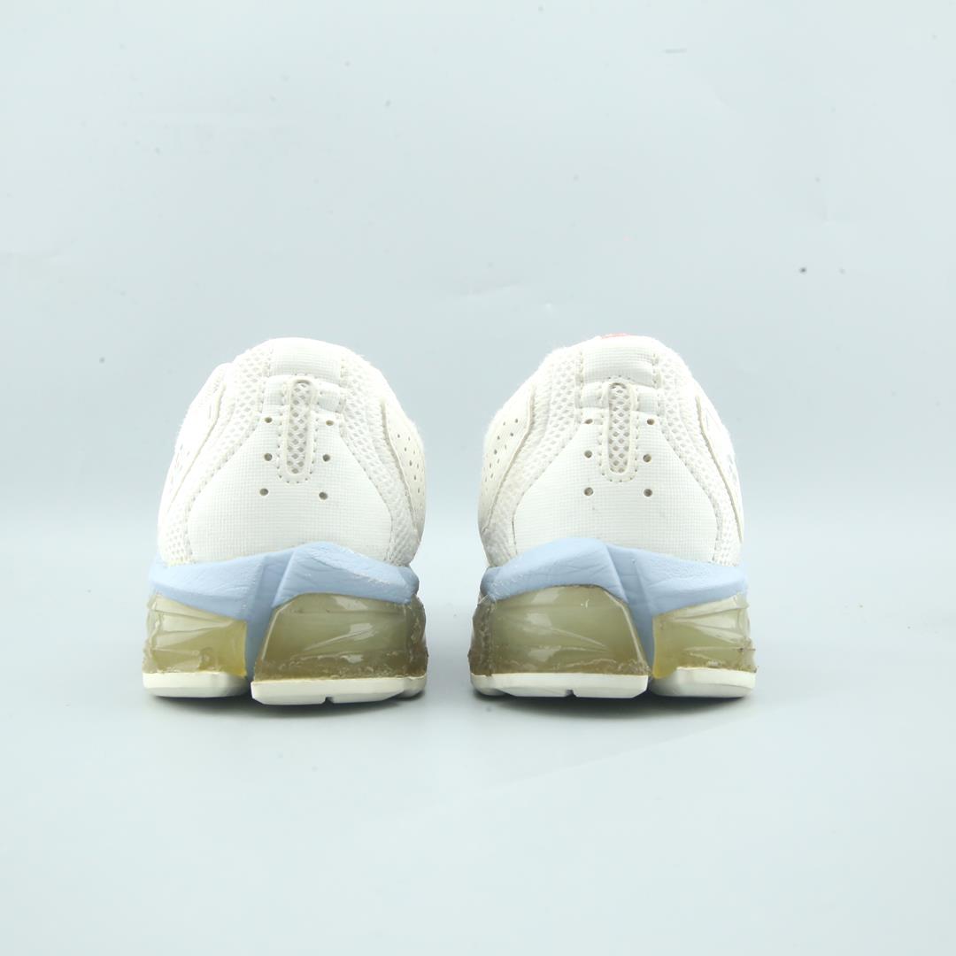 ASICS GEL-QUANTUM 360 6