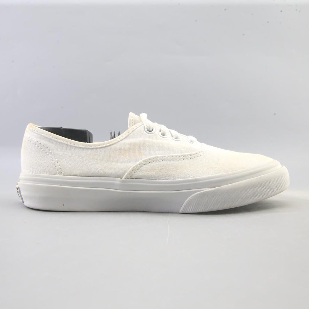 VANS AUTHENTIC