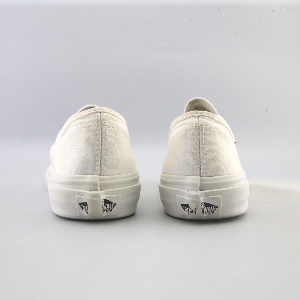 VANS AUTHENTIC