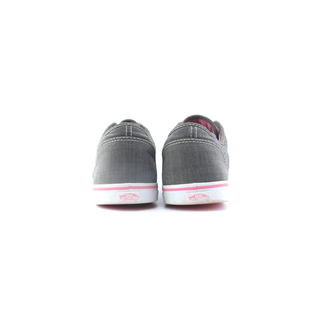 VANS AUTHENTIC