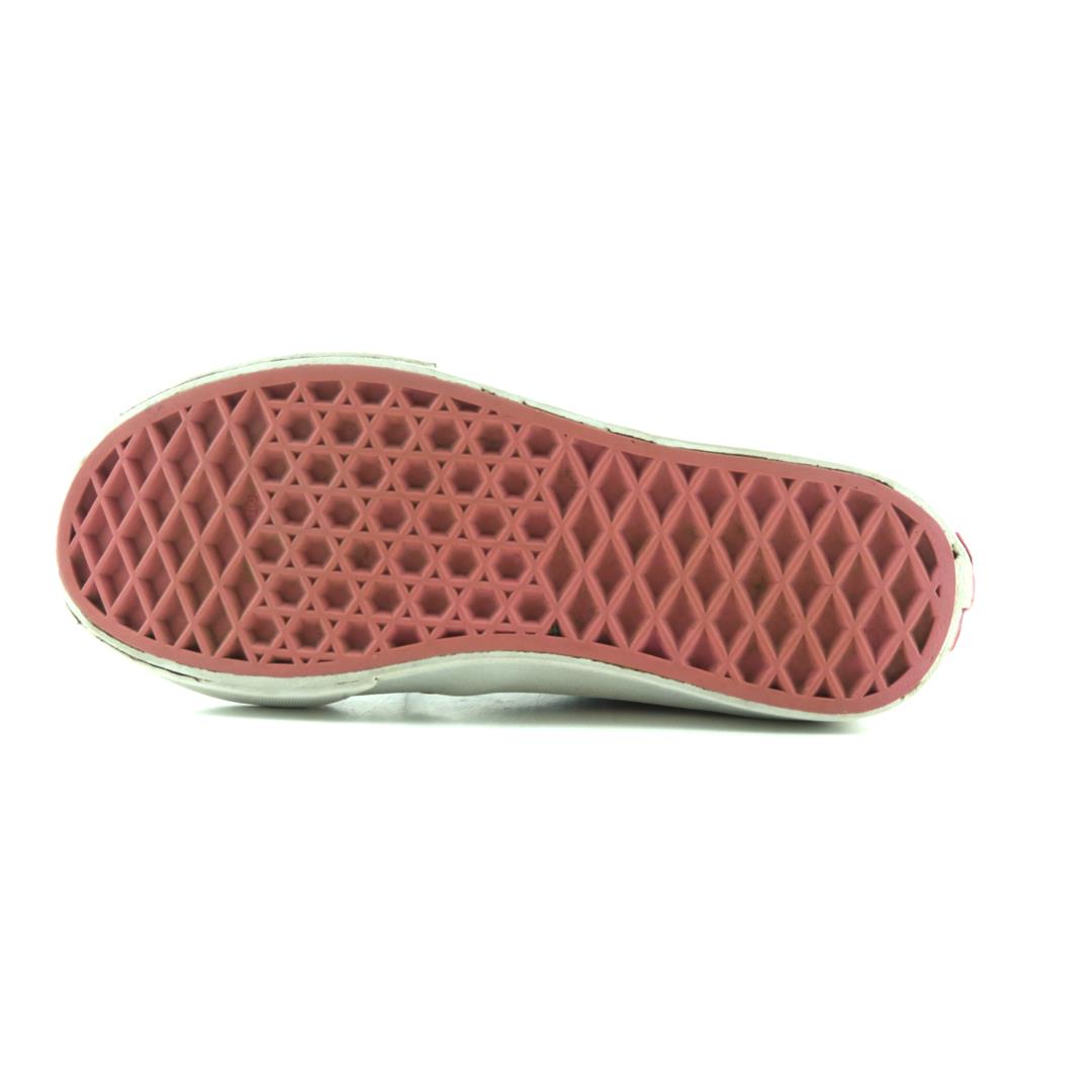VANS OFF THE WALL