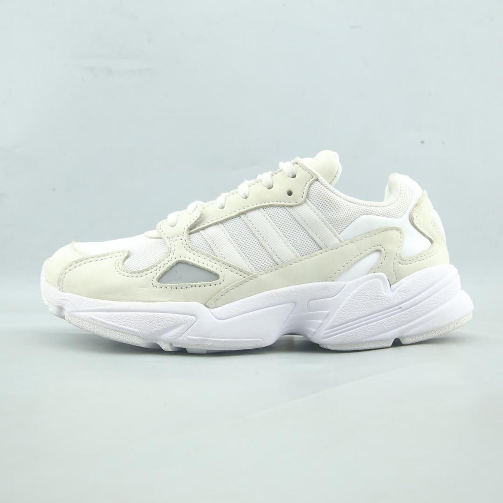 ADIDAS FALCON