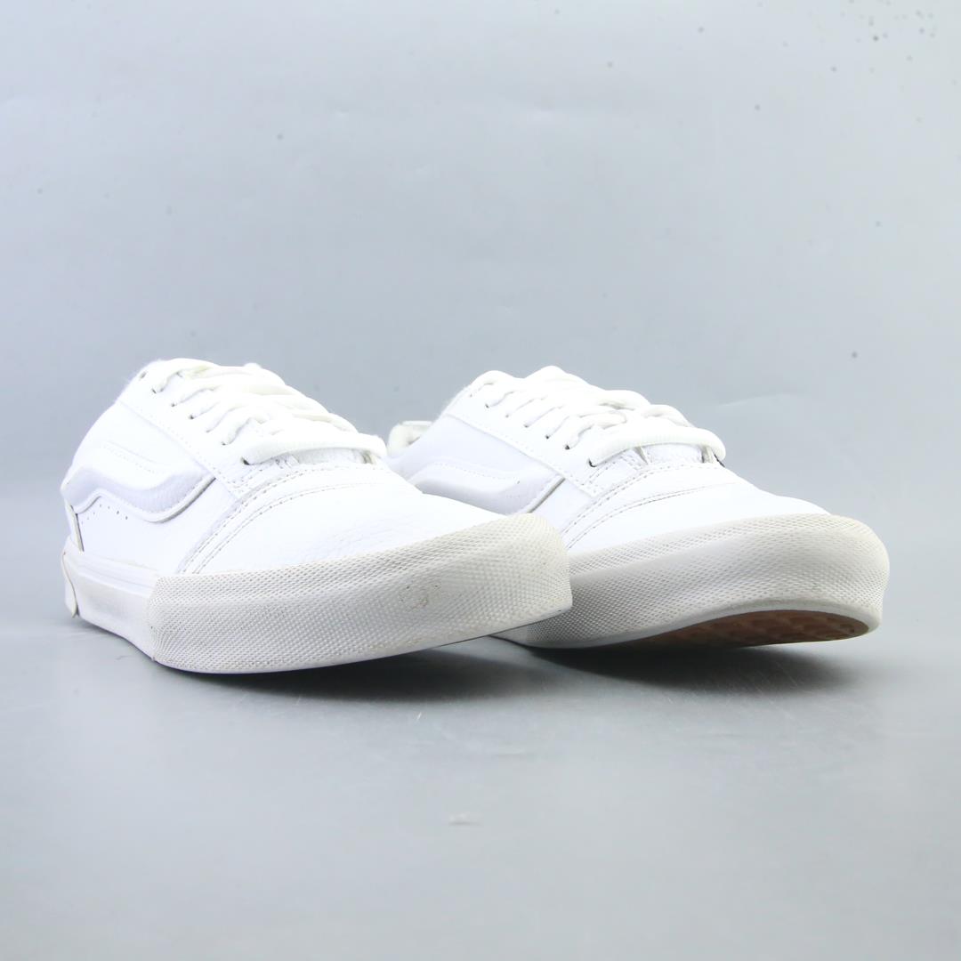 VANS KNU SKOOL