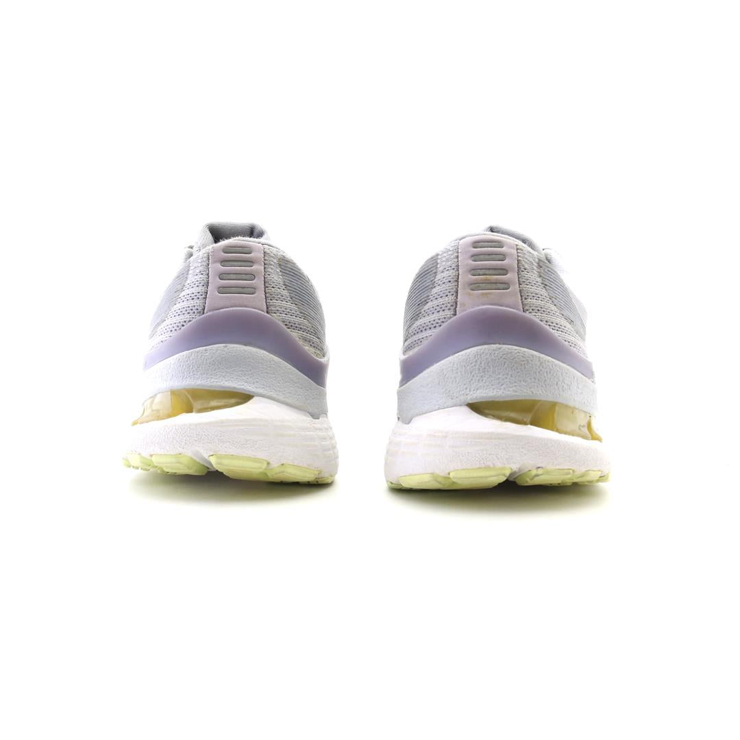 ASICS  GEL KAYANO 28