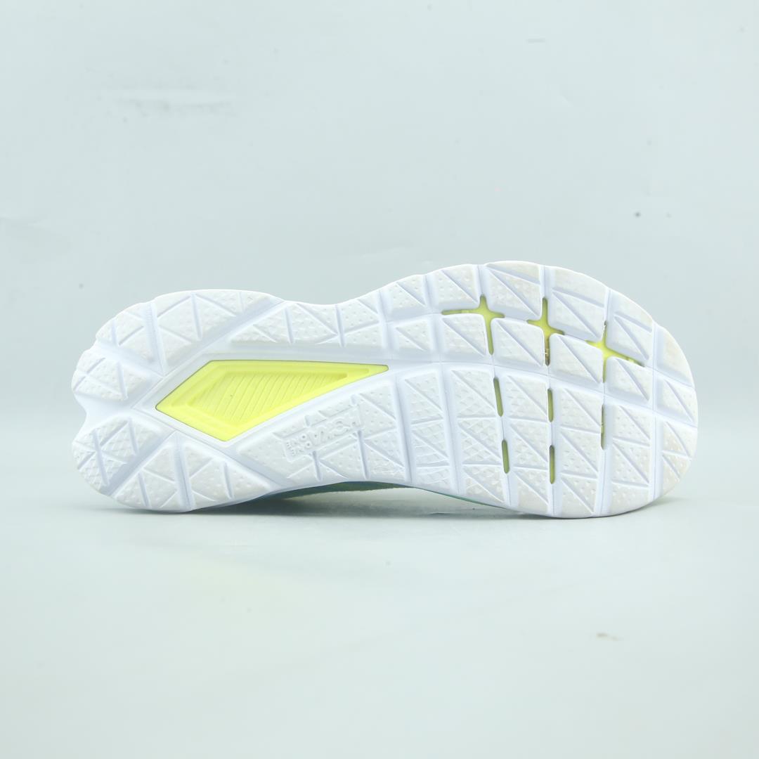 HOKA ONE ONE MACH 5