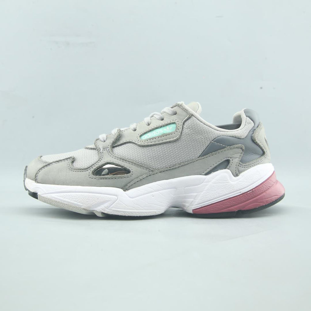 ADIDAS FALCON