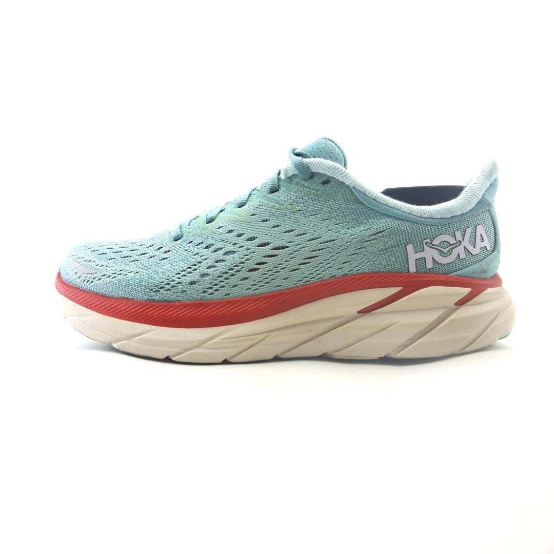 HOKA ONE ONE CLIFTON 8