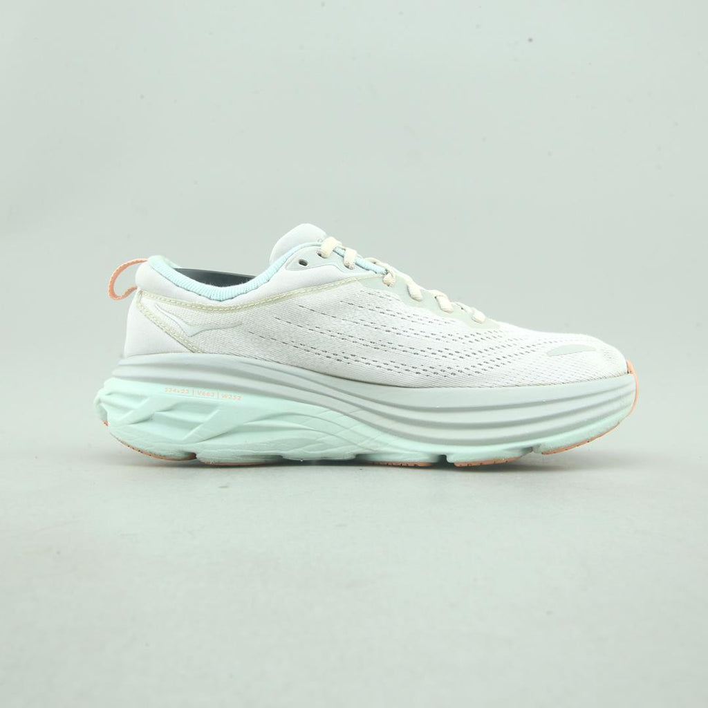 HOKA ONE ONE BONDI 8