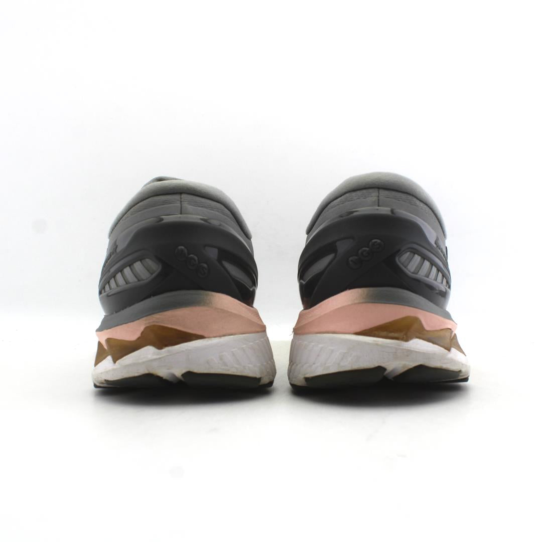 ASICS GEL-KAYANO 27