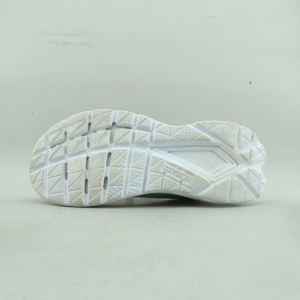HOKA ONE ONE MACH 5