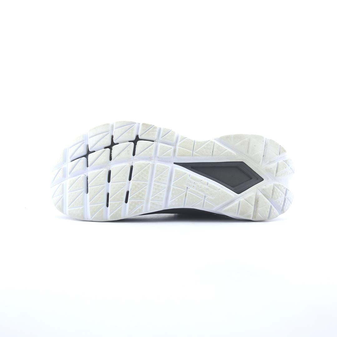 HOKA ONE ONE MACH 4
