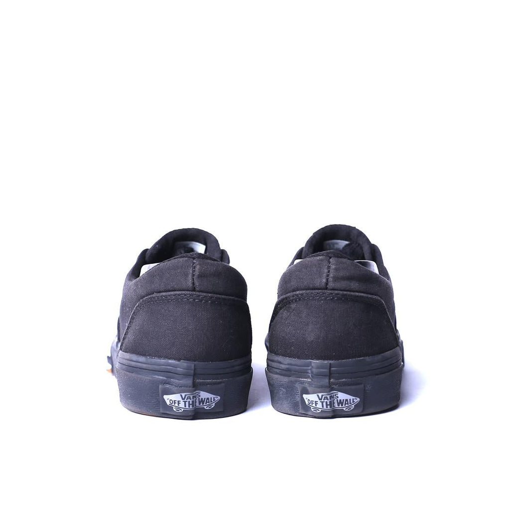 VANS AUTHENTIC
