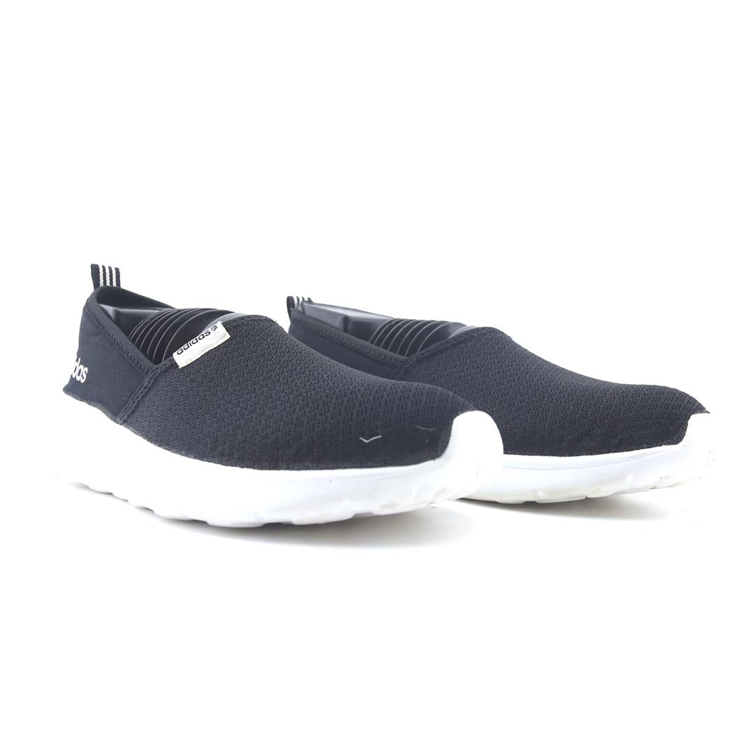 ADIDAS LITE RACER