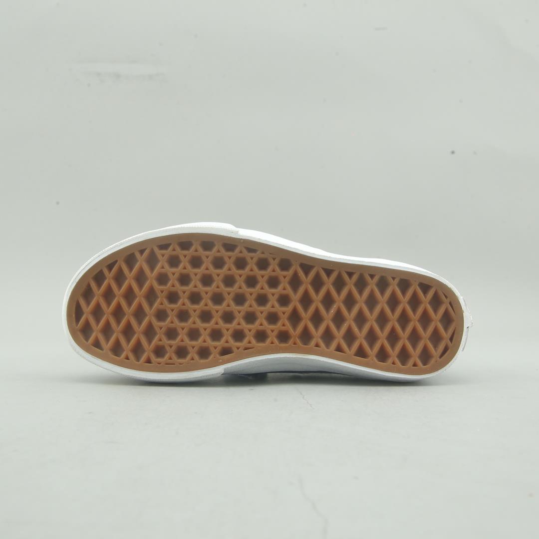 VANS AUTHENTIC