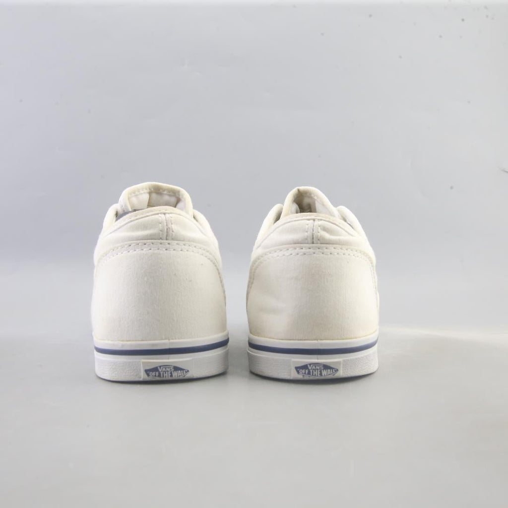 CONVERSE AUTHENTIC