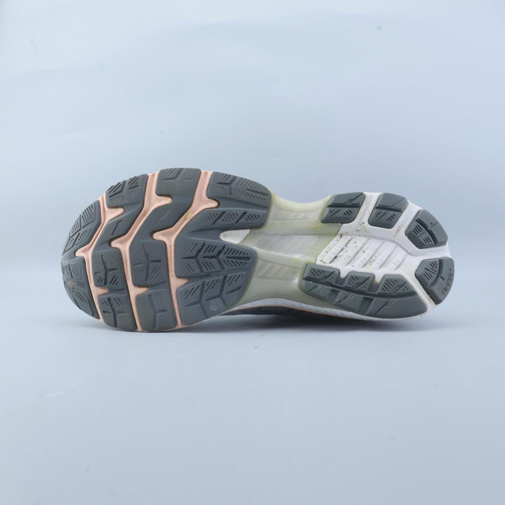 ASICS GEL KAYANO 27