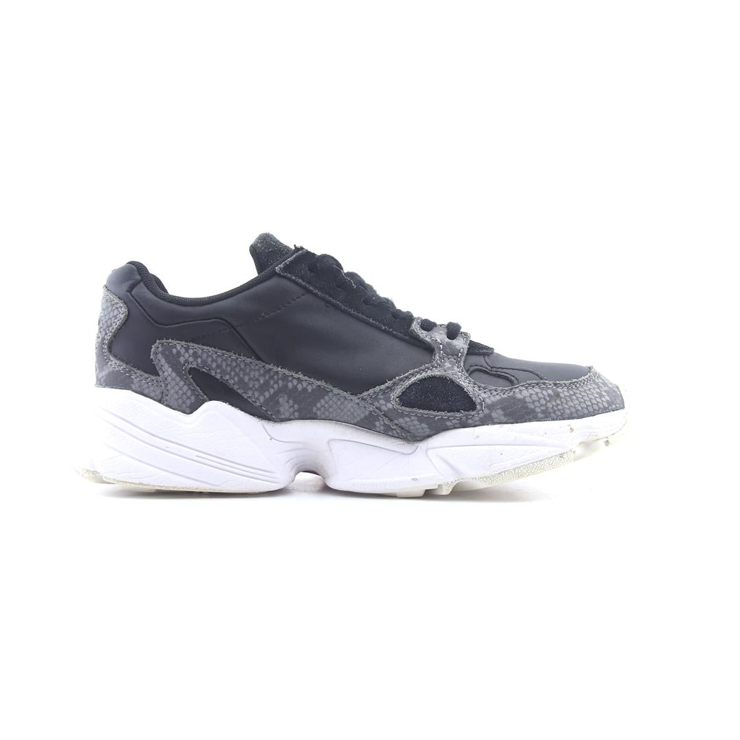 ADIDAS FALCON