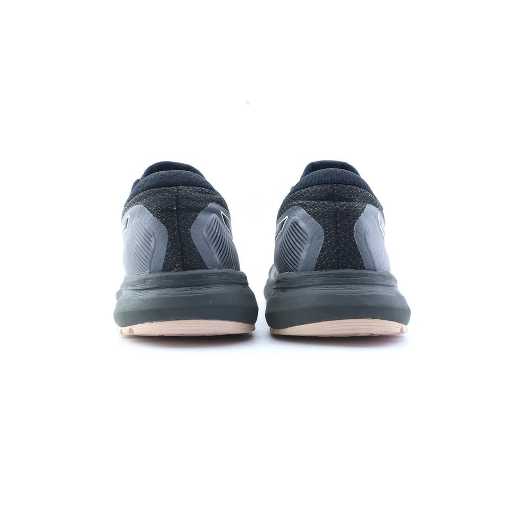 ASICS GEL-SCRAM 6