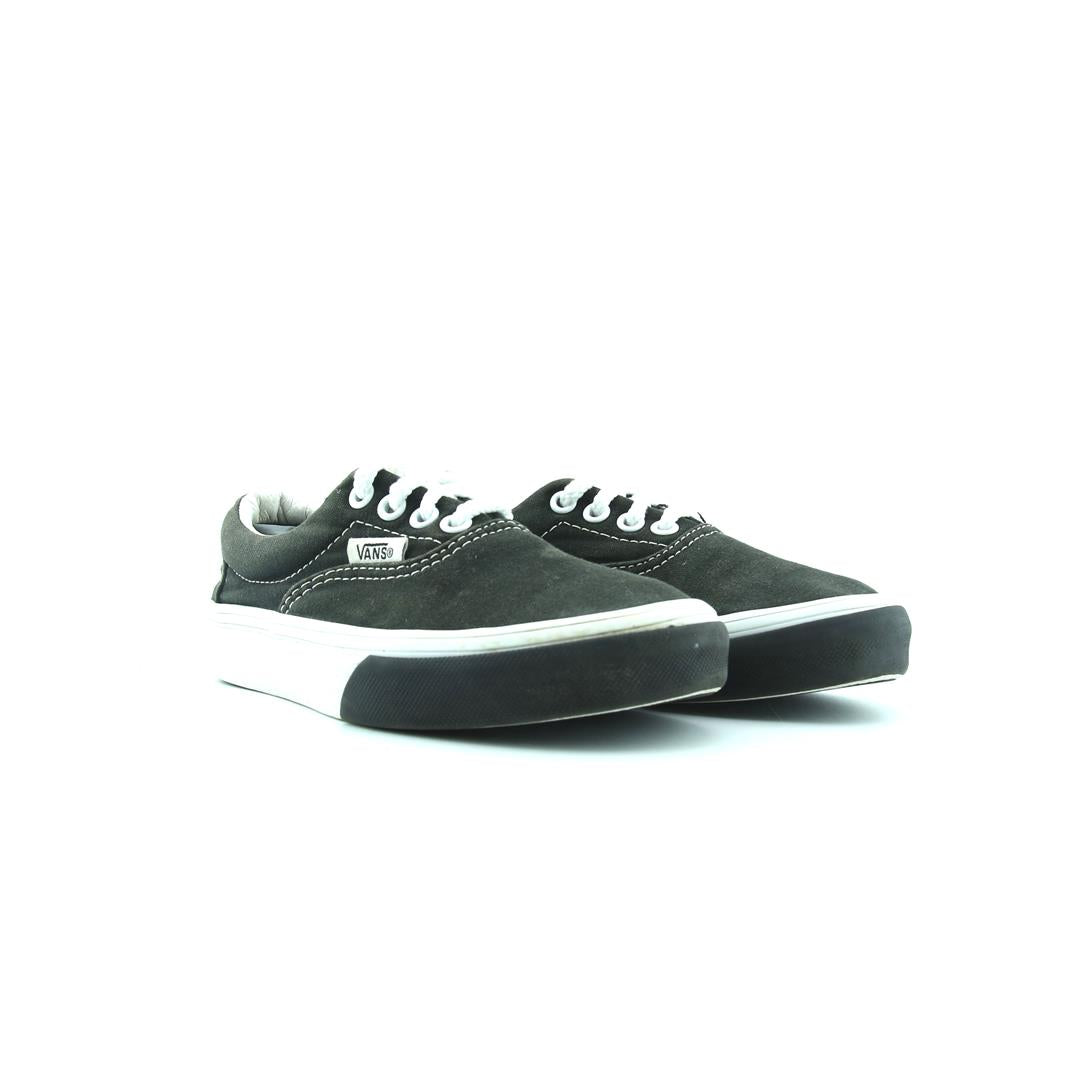VANS AUTHENTIC