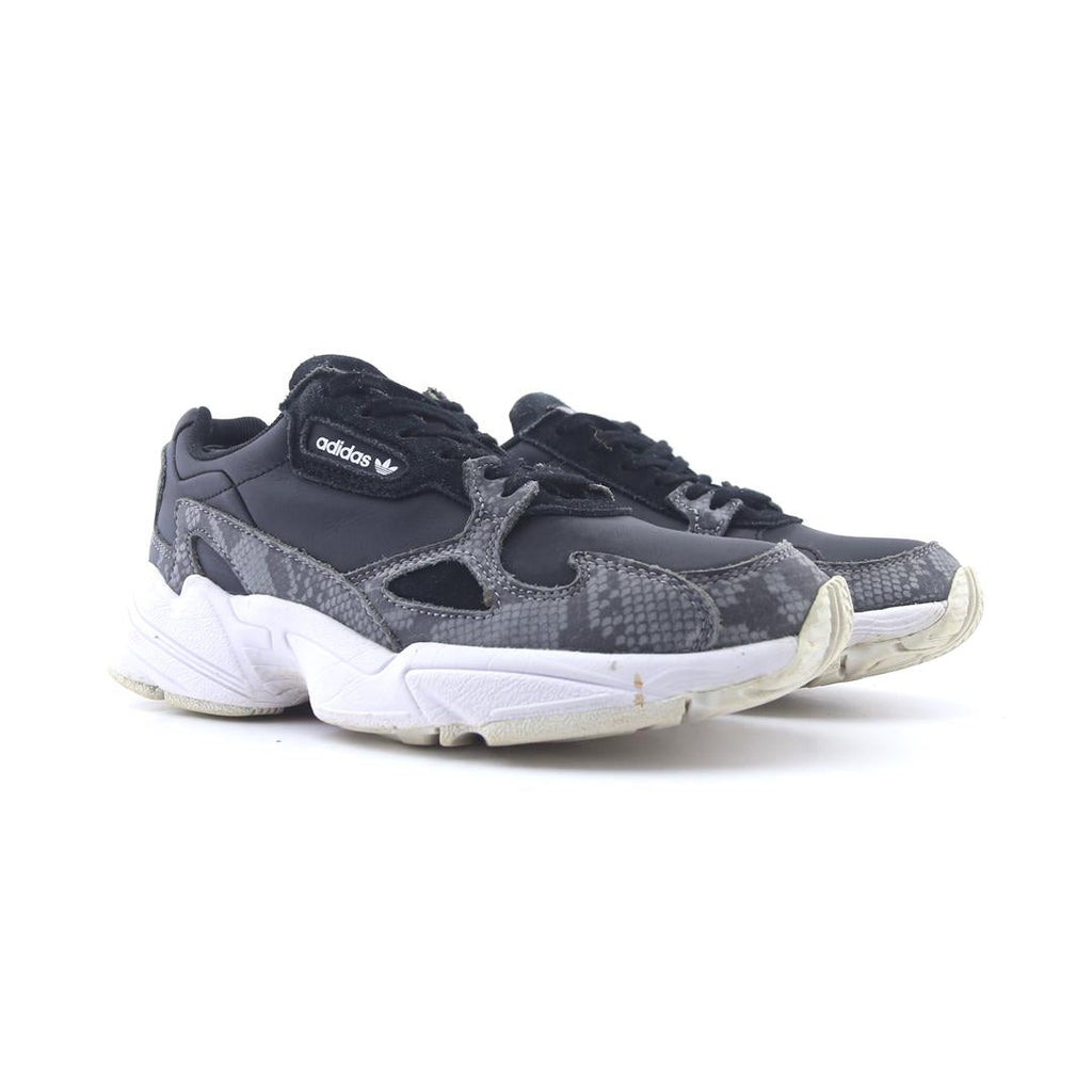 ADIDAS FALCON